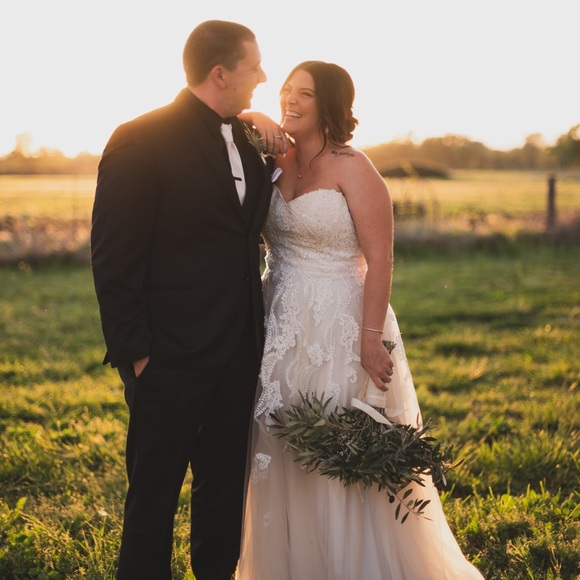 Meet your Posher, Erica - Picture 15 of 16